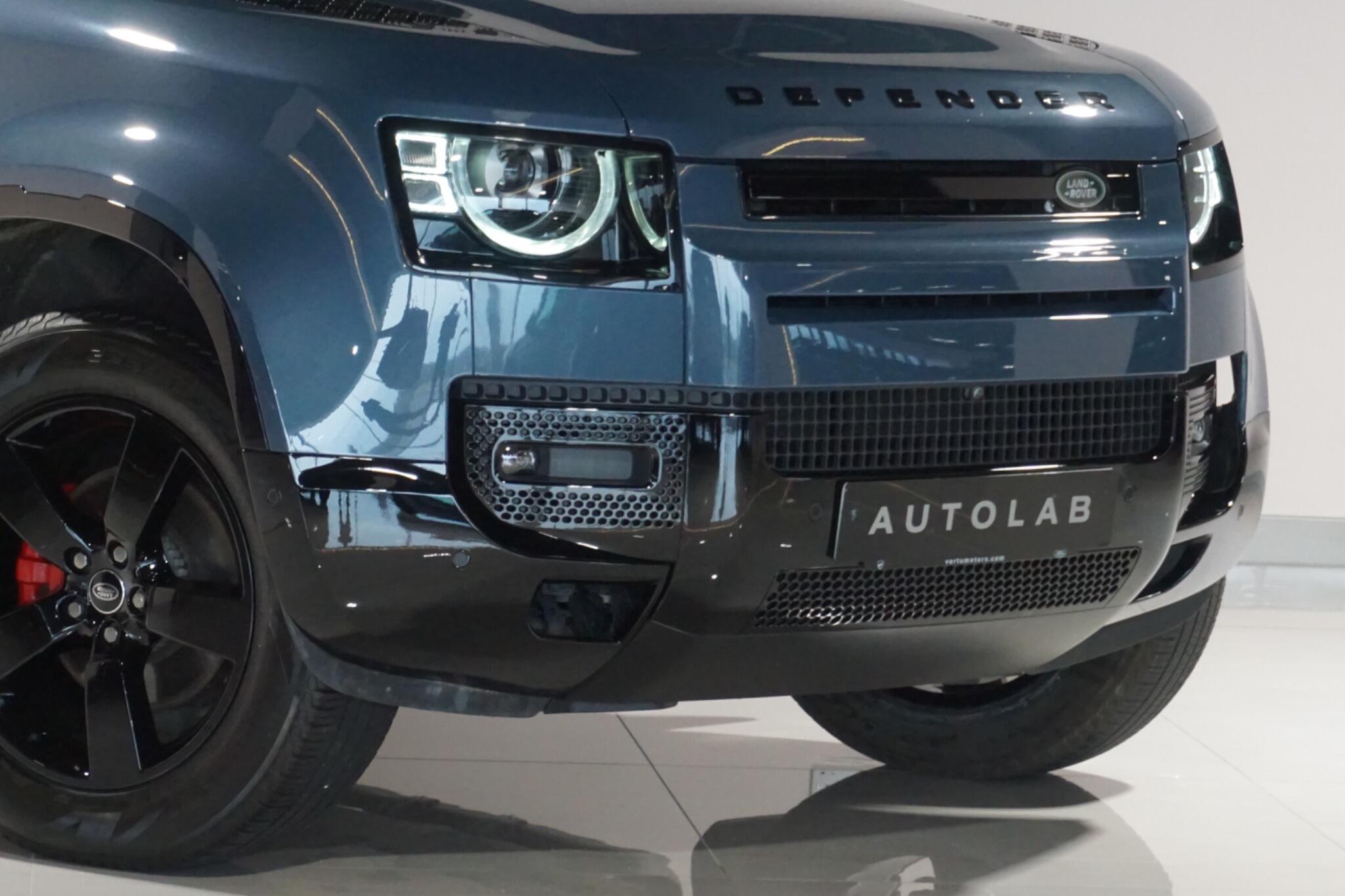 Land Rover Defender 90 3.0 D250 MHEV X-Dynamic HSE SUV 3dr Diesel Auto 4WD Euro 6 (s/s) (250 ps)